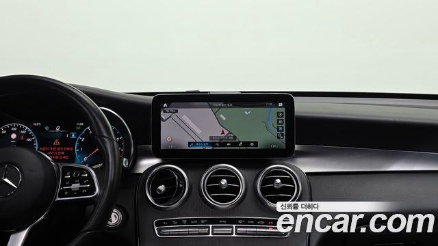 Mercedes-Benz GLC-Class 2020 — photo 16