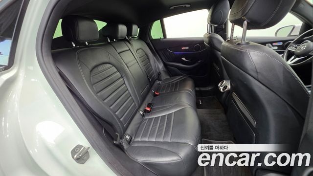 Mercedes-Benz GLC-Class 2020 — photo 19