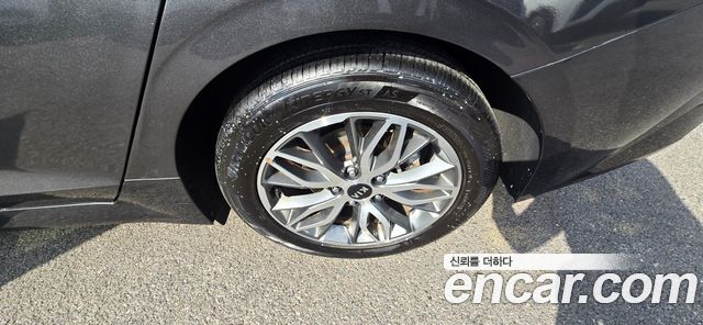 Kia K5 2020 — photo 19