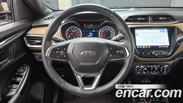 Chevrolet Korea Trailblazer 2022 — photo 13