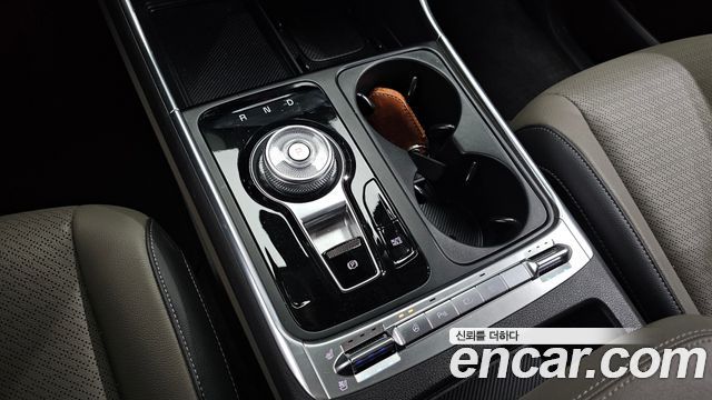 Kia Canival 2025 — photo 12