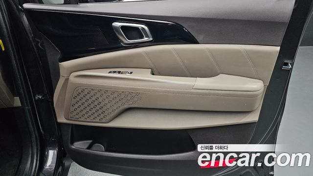 Kia Canival 2025 — photo 15