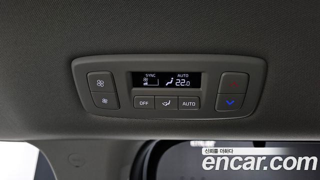 Kia Canival 2025 — photo 35