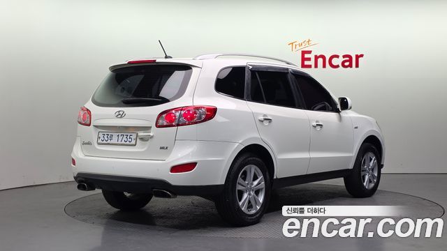 Hyundai Santafe 2010 — photo 2