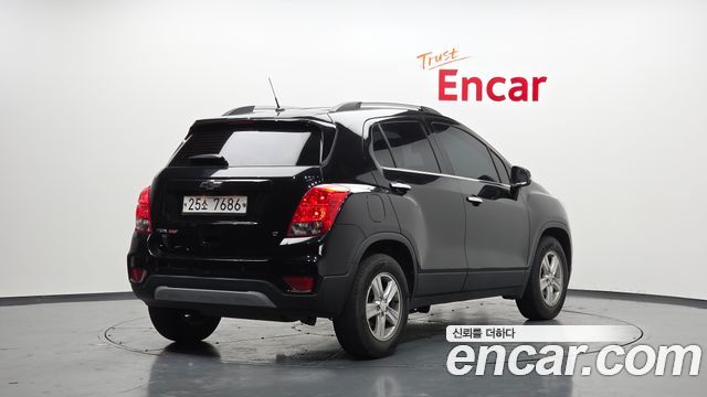 Chevrolet Korea Trax 2017 — photo 2