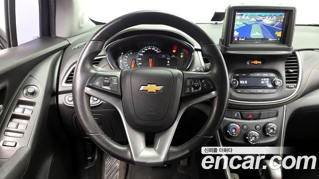 Chevrolet Korea Trax 2017 — photo 13