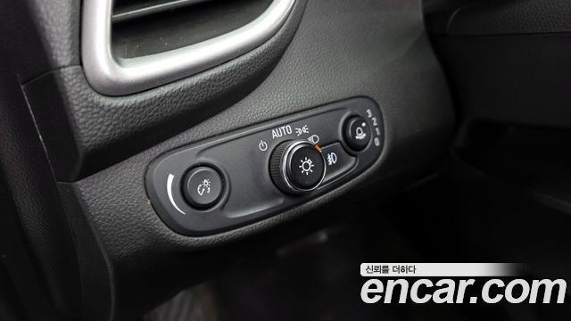 Chevrolet Korea Trax 2017 — photo 19