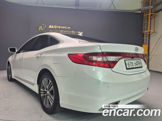 Hyundai Grandeur 2014 — photo 2
