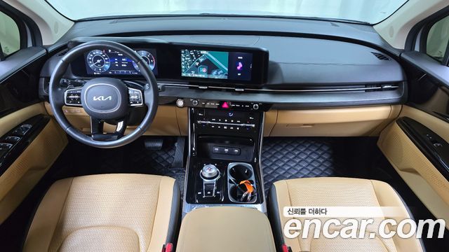 Kia Canival 2023 — photo 7