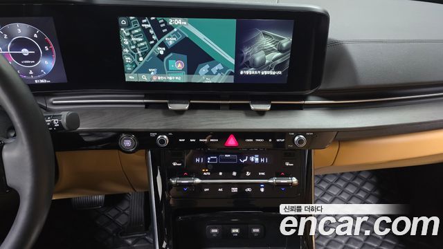 Kia Canival 2023 — photo 14