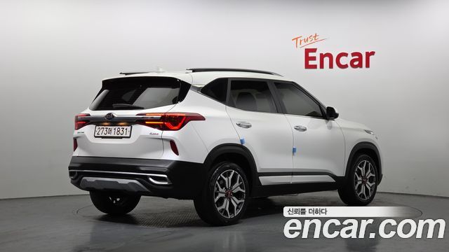 Kia Seltos 2022 — photo 2