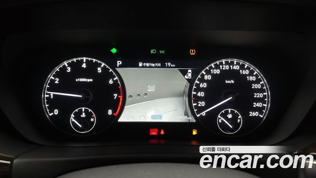 Genesis G90 2021 — photo 8
