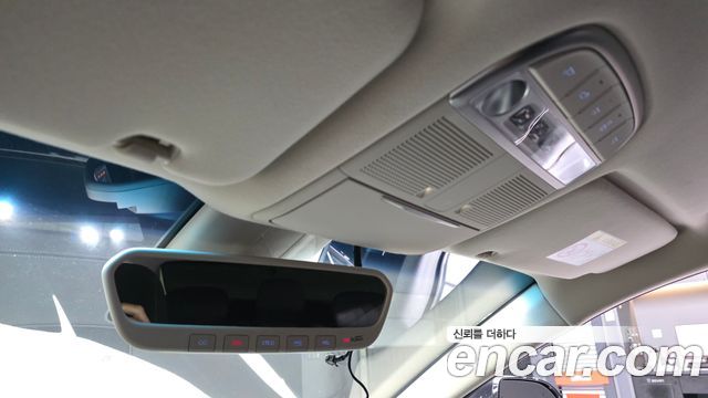 Genesis G90 2021 — photo 17