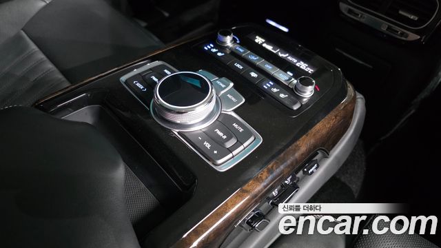 Genesis G90 2021 — photo 19