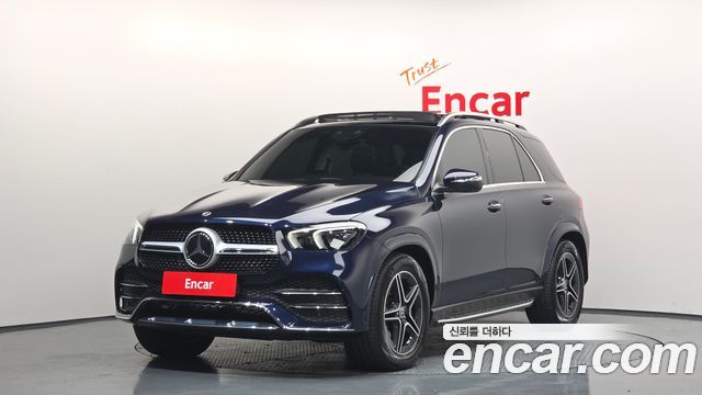 Mercedes-Benz GLE-Class 2021 — photo 1