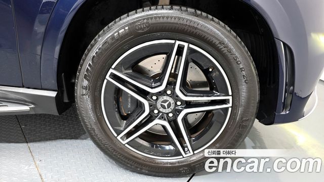Mercedes-Benz GLE-Class 2021 — photo 5