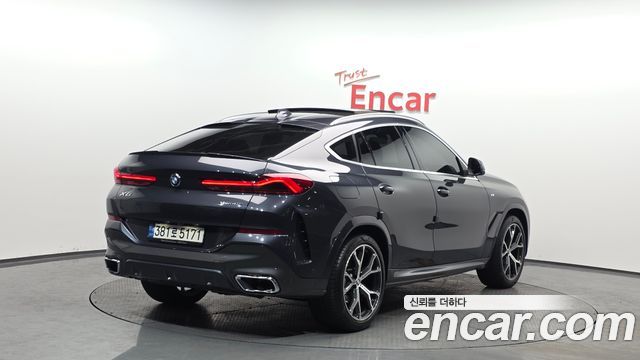 BMW X6 2022 — photo 2