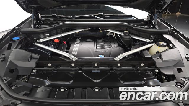 BMW X6 2022 — photo 6