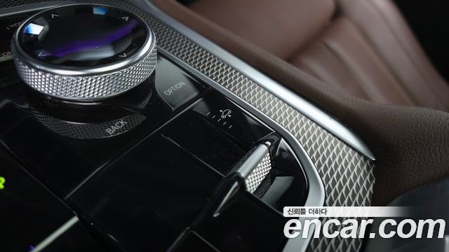 BMW X6 2022 — photo 17