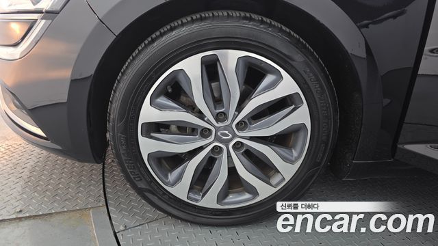 Renault Korea SM6 2016 — photo 5