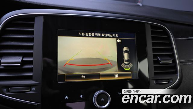 Renault Korea SM6 2016 — photo 18