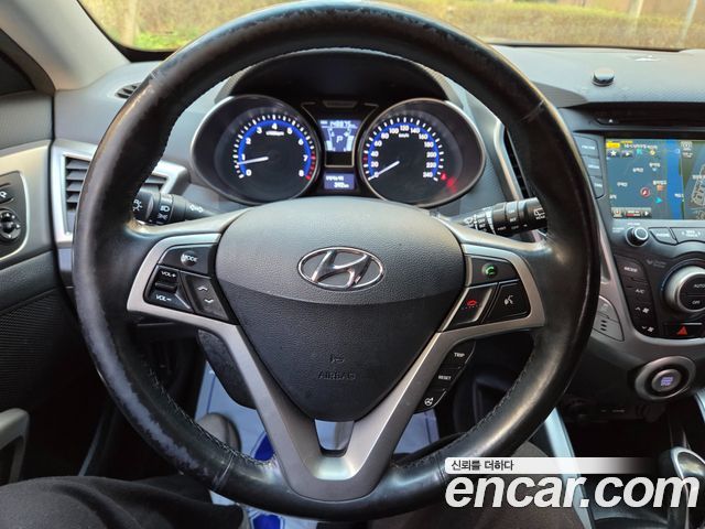 Hyundai Veloster 2014 — photo 12