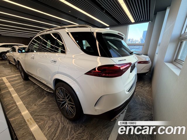 Mercedes-Benz GLE-Class 2025 — photo 2