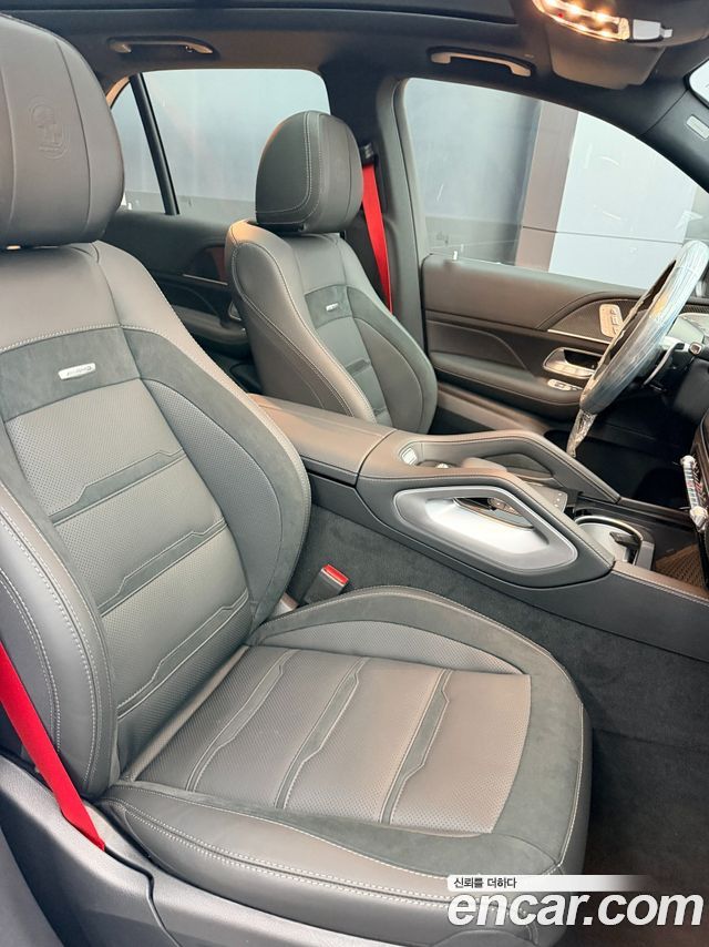 Mercedes-Benz GLE-Class 2025 — photo 6
