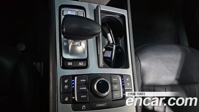 Genesis G80 2018 — photo 9
