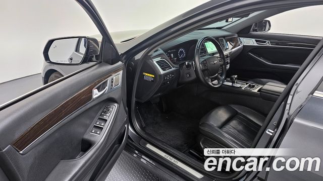 Genesis G80 2018 — photo 10
