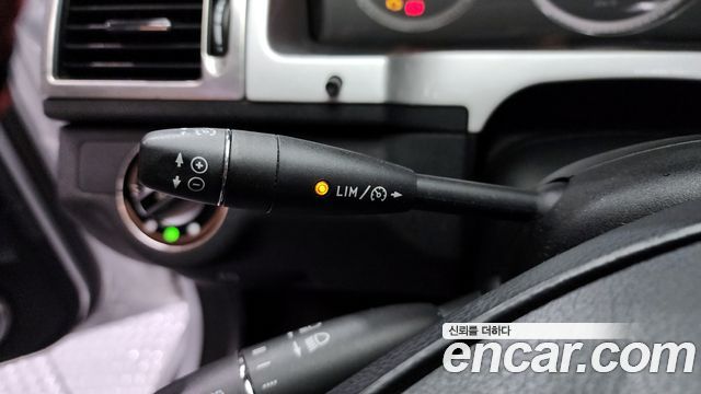 Mercedes-Benz C-Class 2009 — photo 19