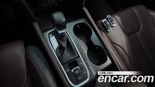 Hyundai Santafe 2020 — photo 9