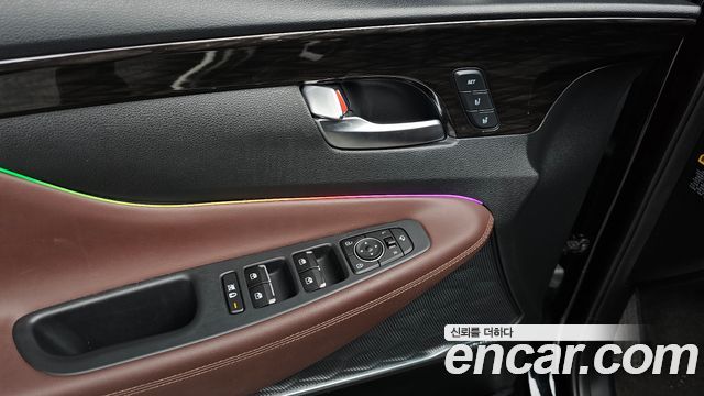 Hyundai Santafe 2020 — photo 17