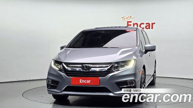 Honda Odyssey 2018 — photo 3