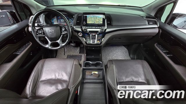 Honda Odyssey 2018 — photo 7