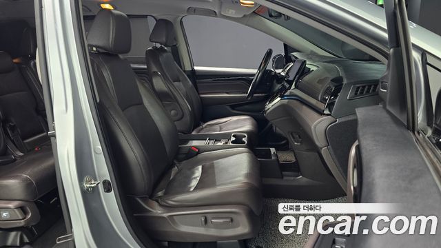 Honda Odyssey 2018 — photo 10