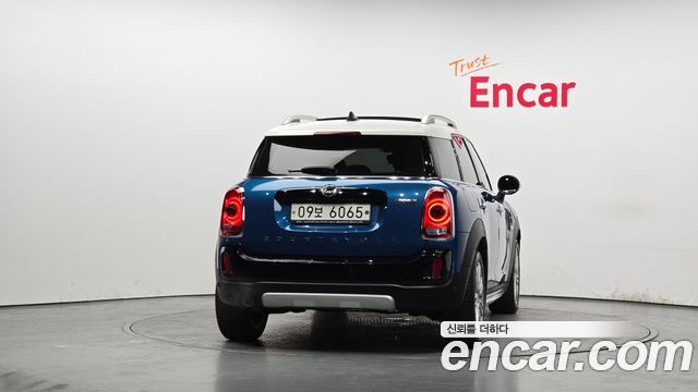 Mini Countryman 2019 — photo 4