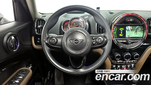 Mini Countryman 2019 — photo 13