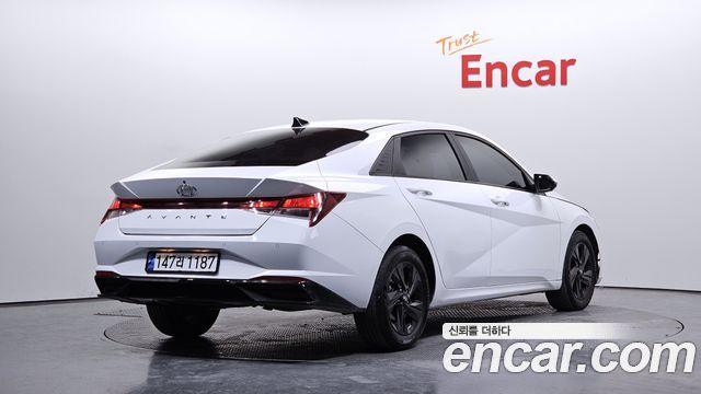 Hyundai AVANTE 2023 — photo 2