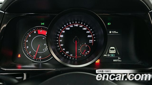 Hyundai AVANTE 2023 — photo 8