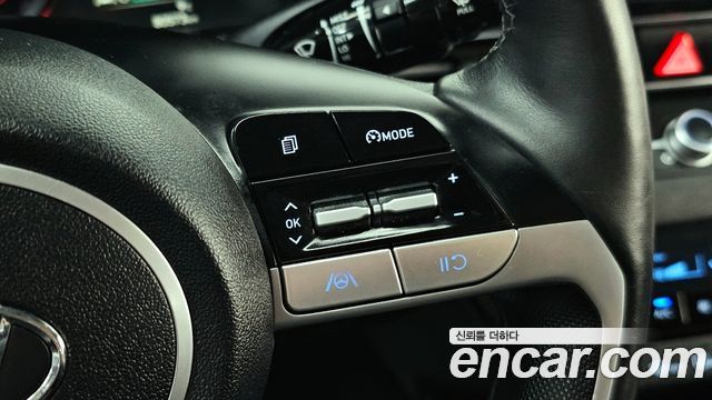 Hyundai AVANTE 2023 — photo 14