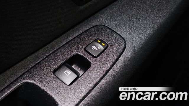 Hyundai AVANTE 2023 — photo 19