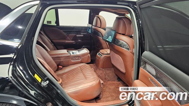 Genesis G90 2022 — photo 12