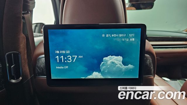Genesis G90 2022 — photo 20