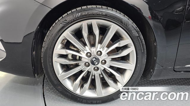 Kia K7 2020 — photo 5