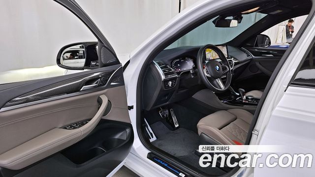BMW X4M 2025 — photo 10