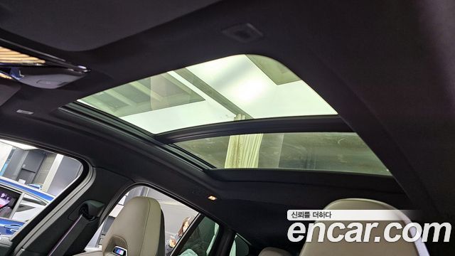 BMW X4M 2025 — photo 19