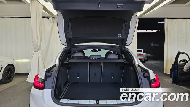 BMW X4M 2025 — photo 20