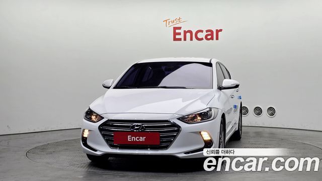 Hyundai AVANTE 2016 — photo 3