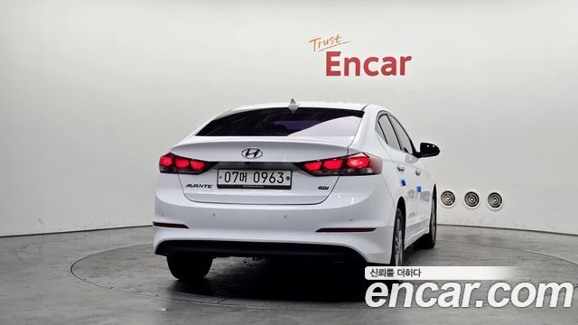 Hyundai AVANTE 2016 — photo 4